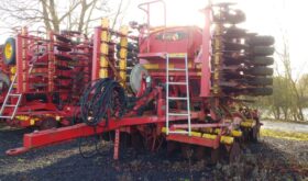 RDA 600S Hydraulic Fan, Land wheel Drive, System Disc, Following Harrow, Markers and Pre-Emerge Markers.