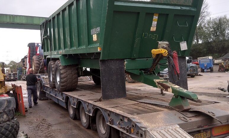 Bailey 20 ton Grain- Root trailer trailers full