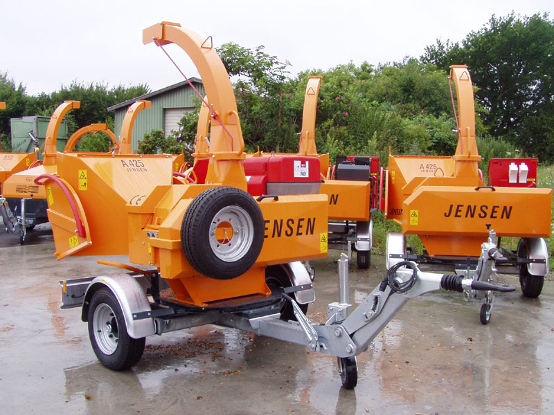 Jensen A425 Wheeled Chipper full