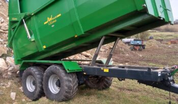 AW 12 ton Grain-Silage Trailer trailers full