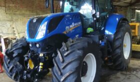 2019 69 New Holland T7-210 4WD tractors
