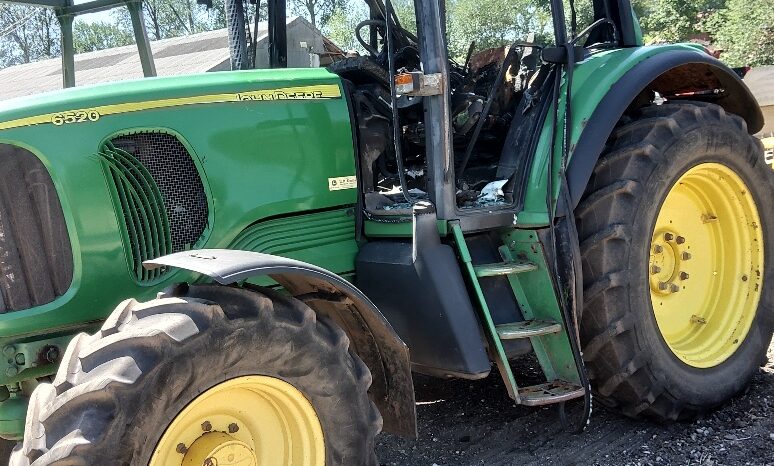 ??????? John Deere 6520 4WD tractors full