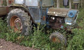 1976/7 Ford 7600 2WD tractors