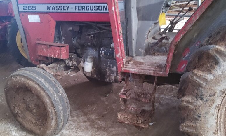 1985 Massey Ferguson 265 2WD tractors full