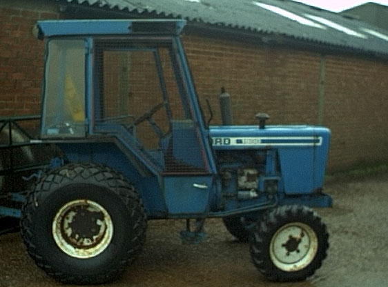 1985 Ford 1900 4WD, Compact, Vintage tractors full