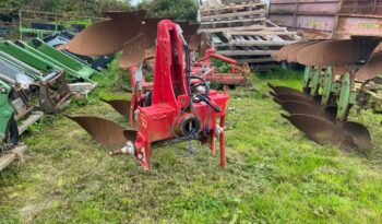 Used Massey Ferguson 735 AX 4 furrow vary width plough full