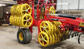 Vaderstad Rexius Twin 450Fully refurbished,New gangs with upgraded endplatesAll new points and cross board paddles full