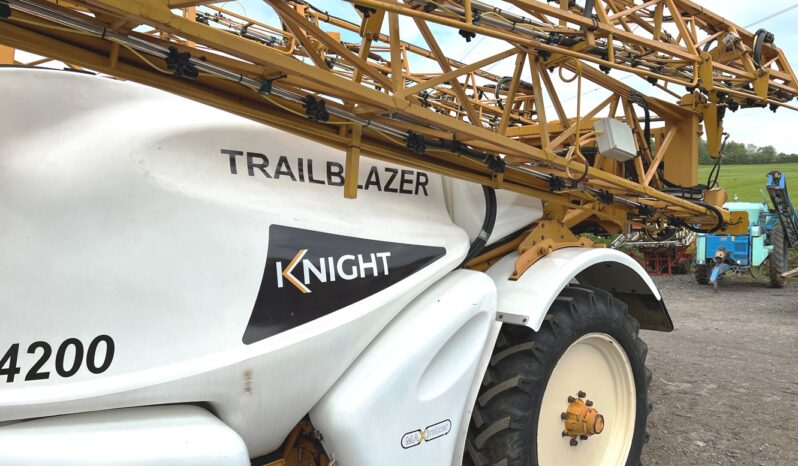 Knight Trailblazer 4200 36m – 2012 full
