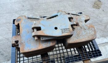 MASSEY FERGUSON SET OF FRONT WEIGHTS WITH CENTRE TOW WEIGHT 750 + VAT full