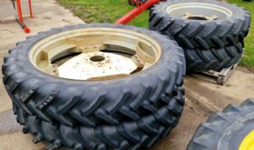 Massey Ferguson rowcrop wheels – 12.4 R46 & 12.4 R32