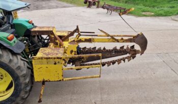 AFT 65 tractor / linkage mounted trencher full