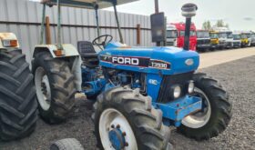 1993 FORD T3930 TRACTOR