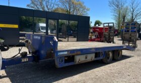 Used 2009 CHIEFTAIN LOW LOADER 16 ton, tandem axle, spring assisted ramps, 2009 model, 8 stud commercial fast tow, double coin 215/75/17.5 twin tyres, ADR axles, underslung tool box, spring draw bar, all lights working, bed in decent condition for its age for sale in Oxfordshire