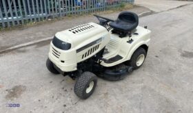 Mtd dl92t mower For Auction on: 2024-07-13
