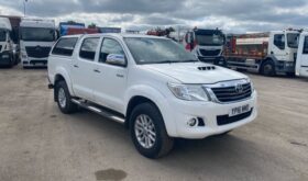 2016 TOYOTA HILUX INVINCIBLE 3.0 D-4D For Auction on 2024-07-04 at 09:00