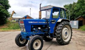 1973 Ford 5000 2WD tractor