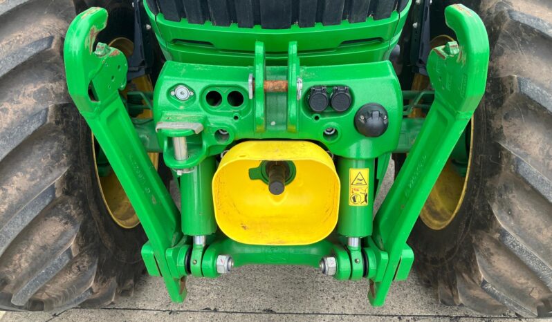 John Deere 6215R full