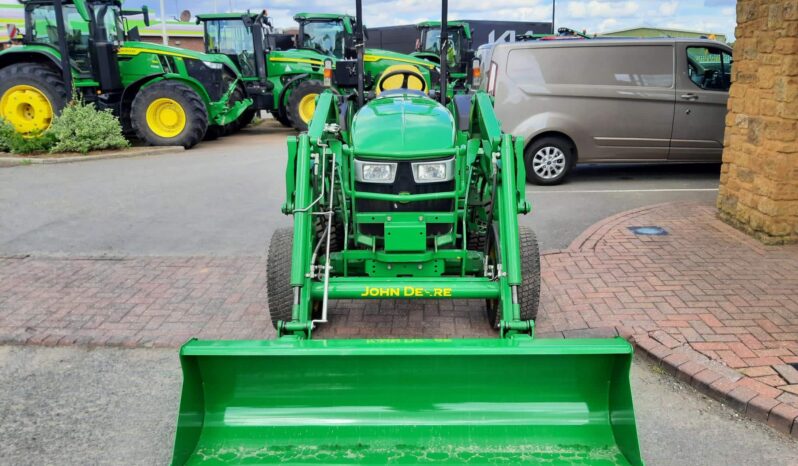 John Deere 4066M full