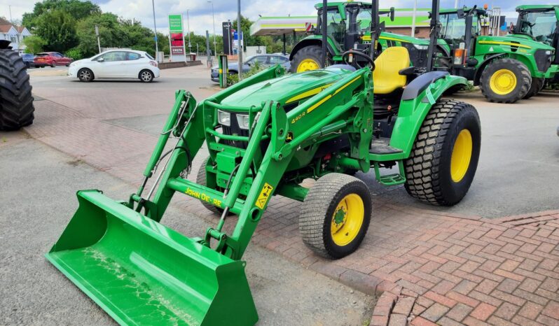 John Deere 4066M full