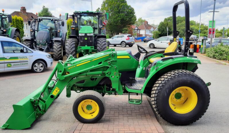 John Deere 4066M full