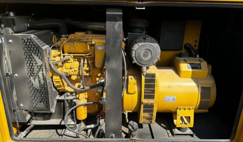 2022 CAT DE 110E2 Silent Generator full