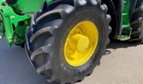 John Deere 6R 215