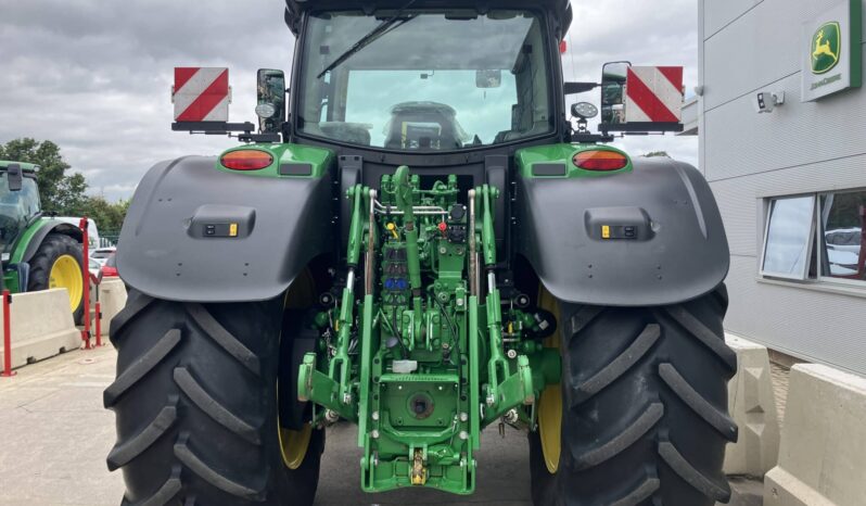 John Deere 6R 215 full