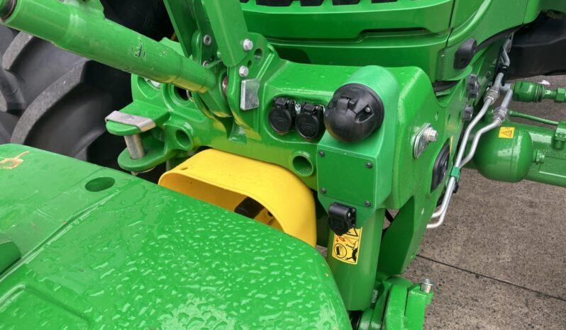 John Deere 6R 215 full