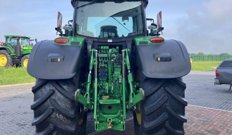 John Deere 6215R full