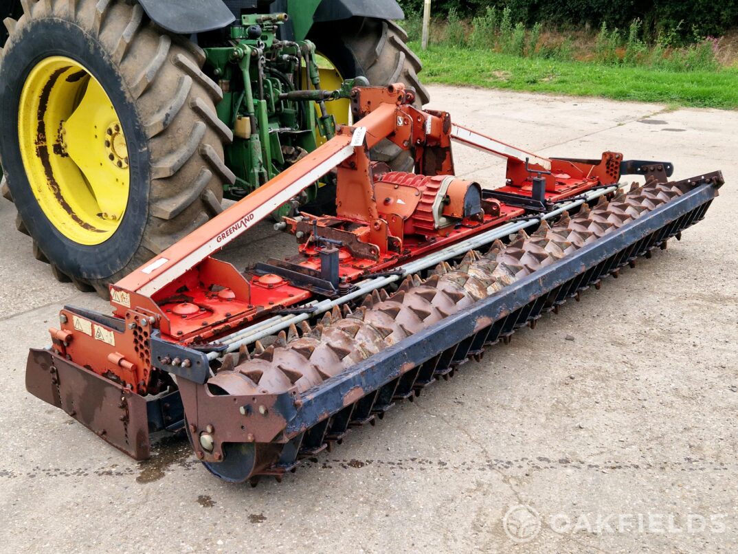 Greenland 4M power harrow c/w packer roller