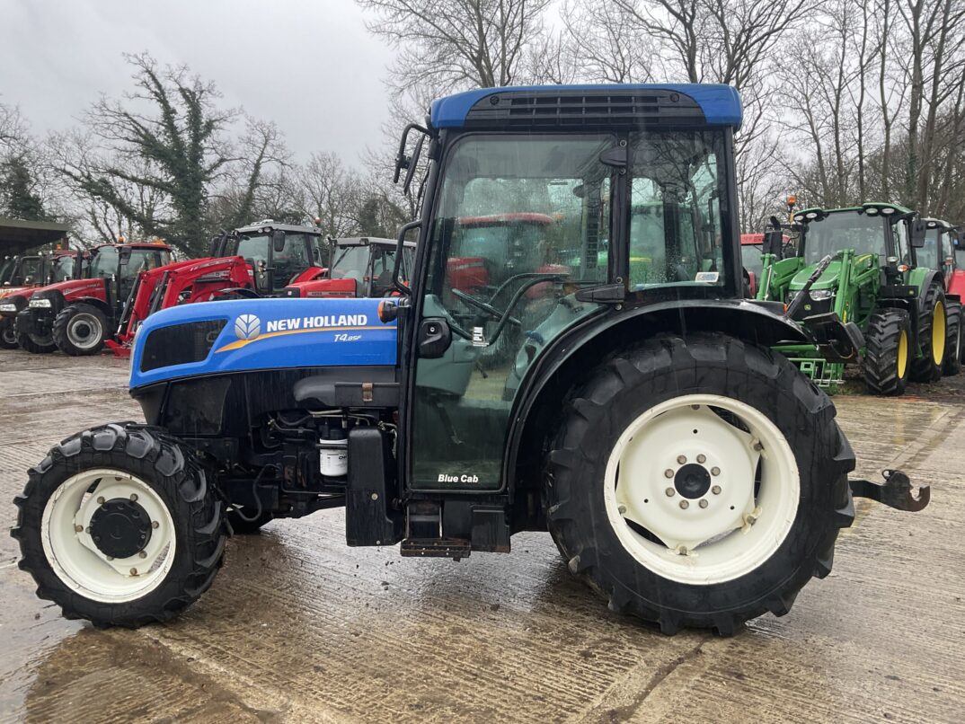 NEW HOLLAND T4.85F