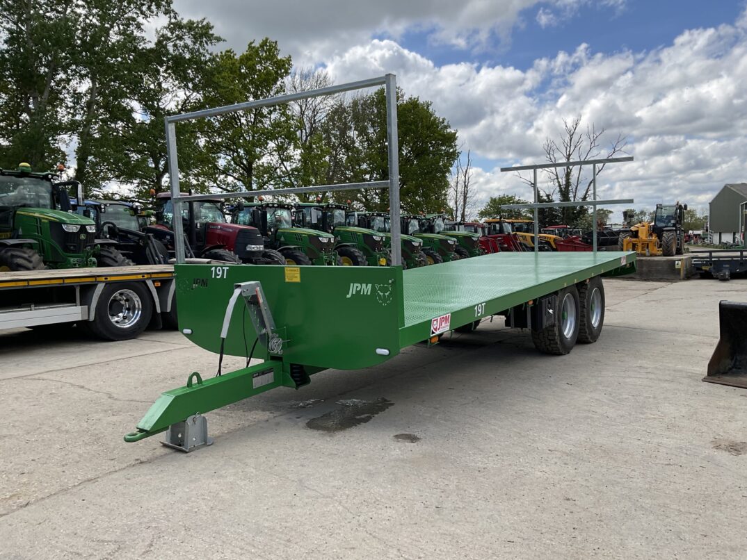 JPM 19T TANDEM BALE TRAILER – 26FT