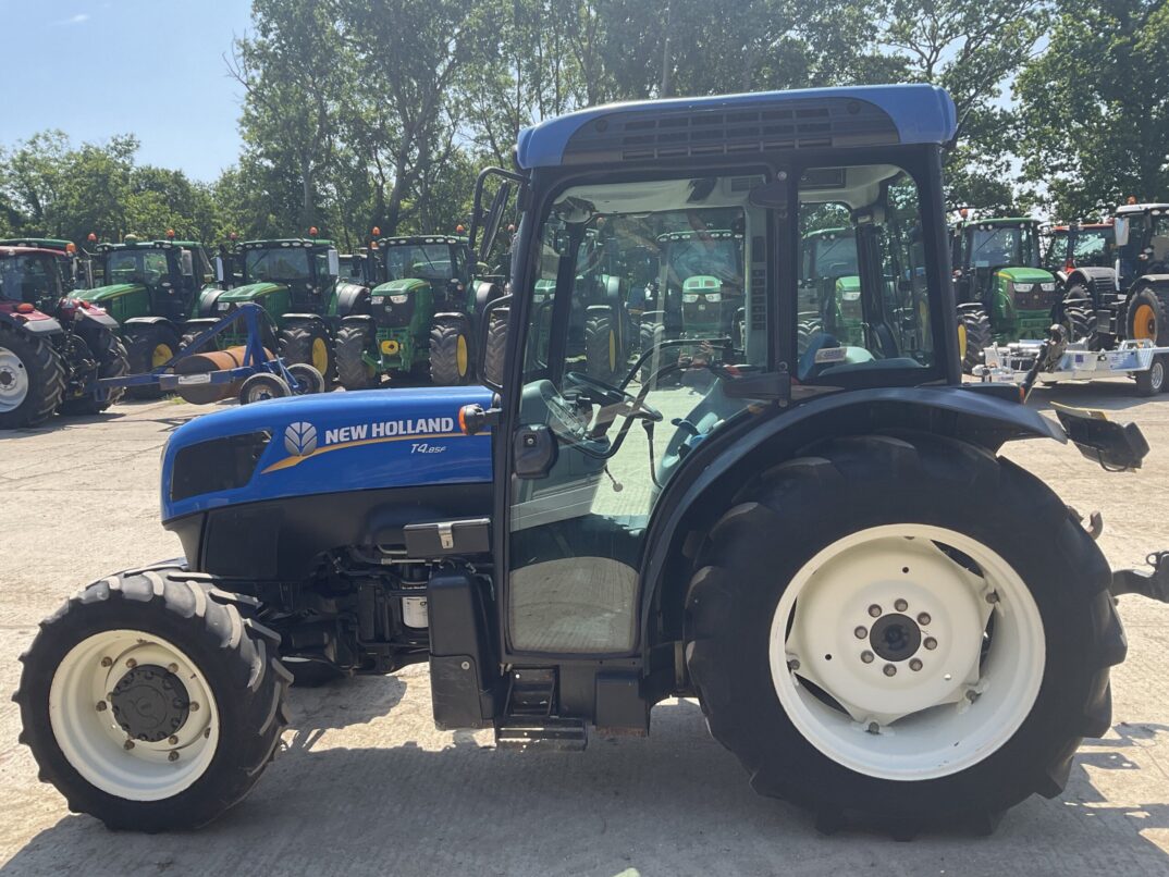 NEW HOLLAND T4.85F