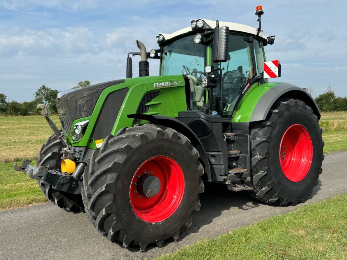 2020 Fendt 828 Profi Plus  – £99,000 for sale in Somerset