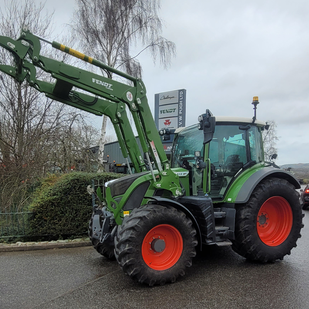 Used Fendt 513 Tractor