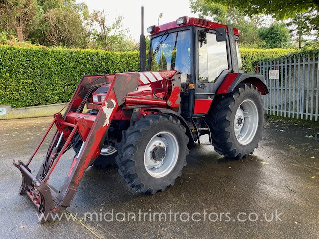 1997 Case-IH 4230 XL Exclusive c/w MX 460 loader