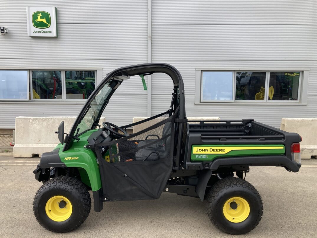 John Deere HPX815E