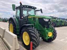 John Deere 6R 215 full