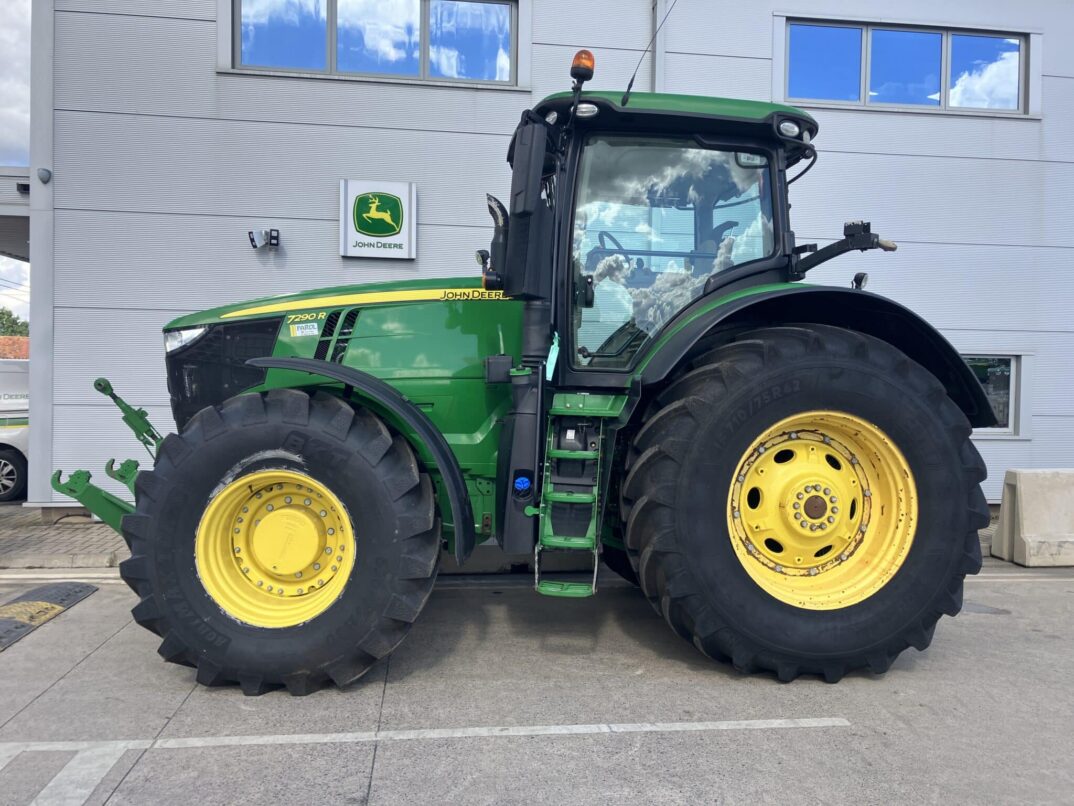 John Deere 7290R