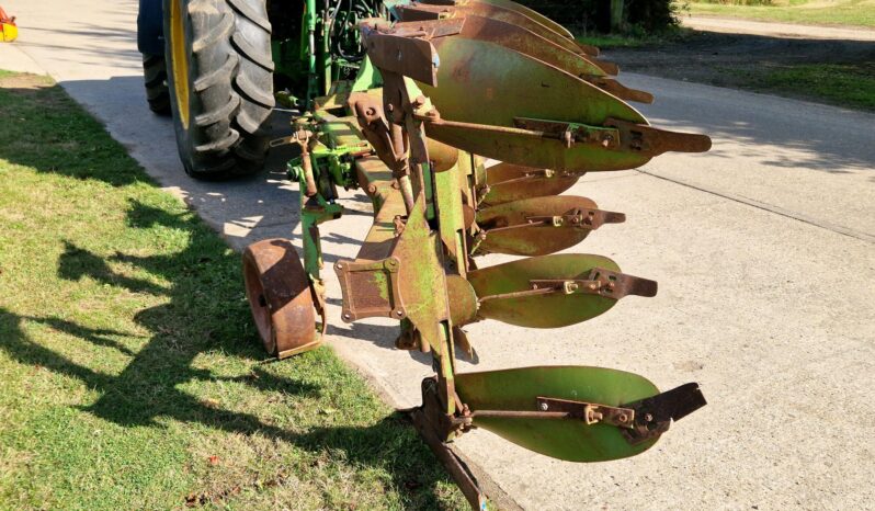 Dowdeswell DP8B 4 Furrow plough full