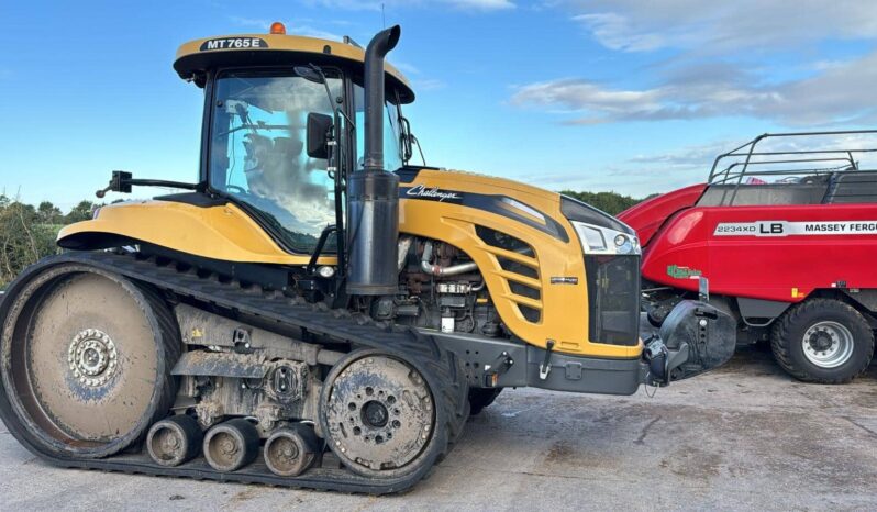 Challenger MT765E full