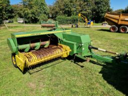 John Deere 465A Conventional Baler full