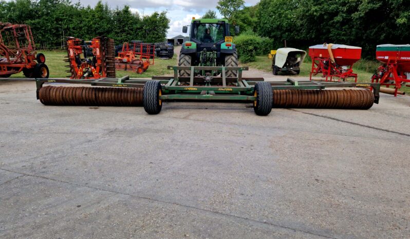 Cousins 30′ Hydraulic folding Cambridge rolls full