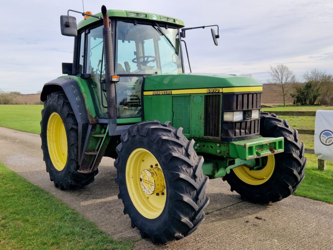 1998 John Deere 6910 4WD Tractor