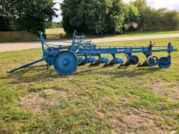 Ransomes TS69 Hexatrac 6 furrow trailing plough full