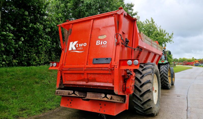 2014 K-Two Bio 1400 trailed muck spreader full