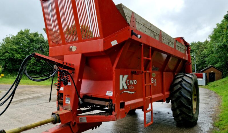 2014 K-Two Bio 1400 trailed muck spreader full