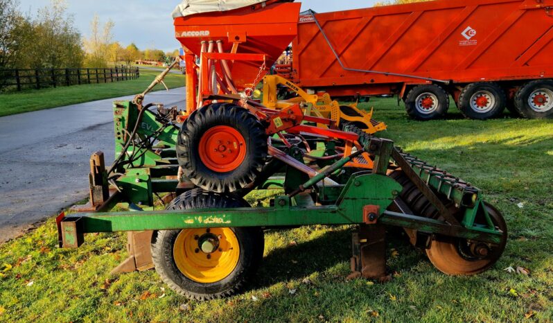 Cousins 3.8M Level lift Rape Seeder full