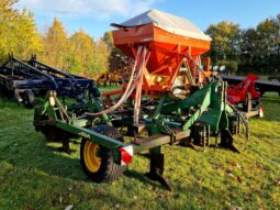 Cousins 3.8M Level lift Rape Seeder full