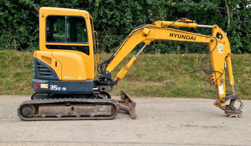 2015 Hyundai Robex R35z-9 Excavator full